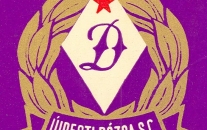Slavný maďarský fotbalový klub Újpesti Dózsa S.C. sehrál v roce 1959 v Chebu přátelské utkání