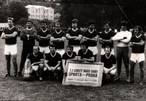 Železná Sparta Praha dobyla v roce 1984 opevněné město Loket