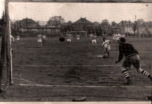 Fotbalový tým z Nového Sedla v ročníku 1963/64 zcela jasně vyhrál 1. B třídu