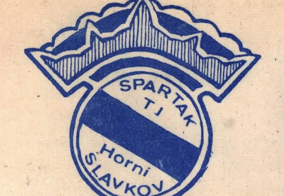 Malé 40 let staré zastavení s fotbalovým klubem TJ Spartak Horní Slavkov