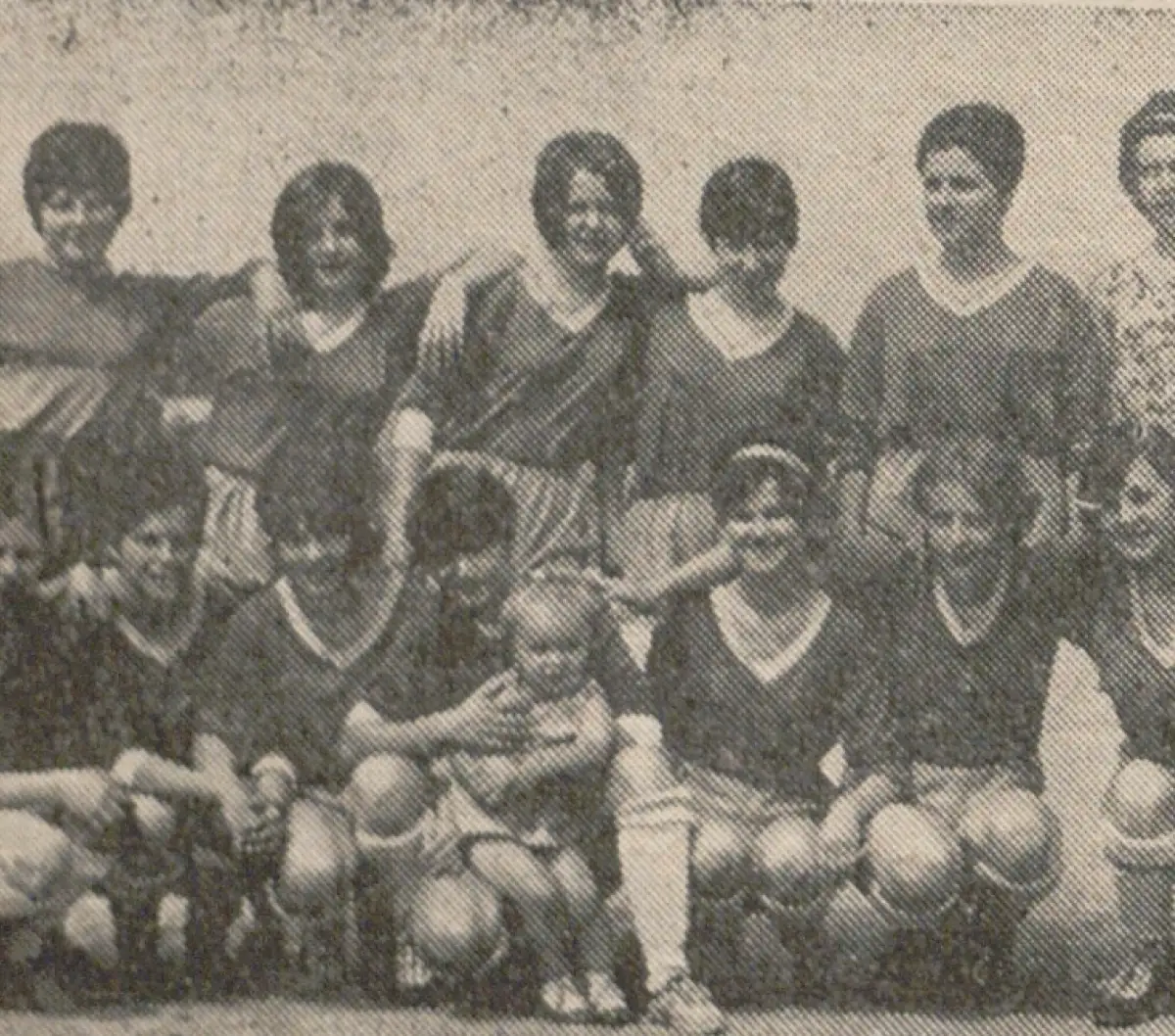 Podzim 1969 v dívčí kopané - nové týmy, velké ambice i problémy počasí